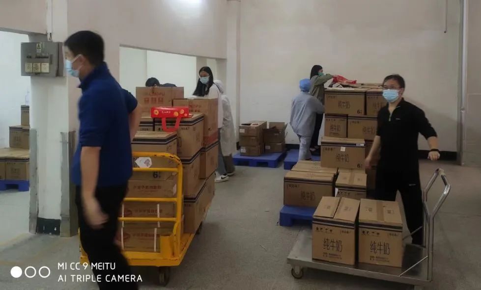 群策群力抗疫情 工会温情暖人心——白云山优惠活动办理大厅工会在行动