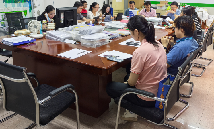 筑牢质量基石，护航企业发展——白云山优惠活动办理大厅造药发展2025年全国“质量月”活动